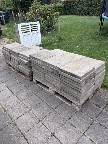Etablering af fliseterrasse