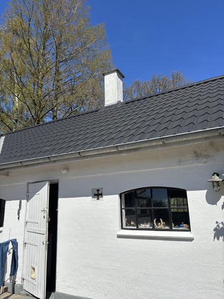 Maling af gavle og skorstene