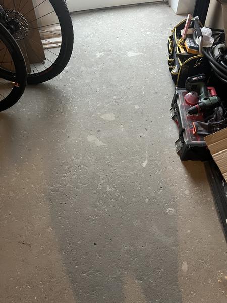 Lægning af fliser i garage