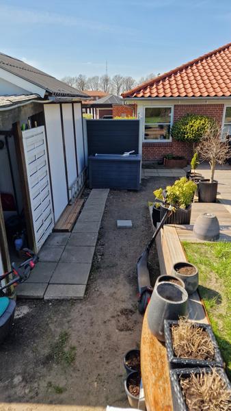 Lægning af fliser i have