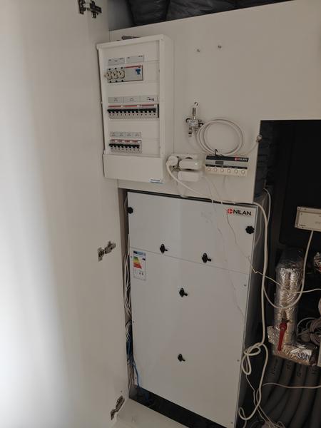 Installation af 4 stk. 220V stik