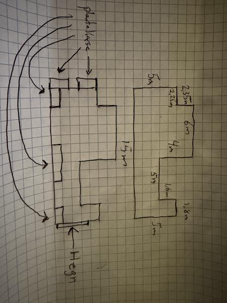 Træterrasse med plantekasser og hegnspæle