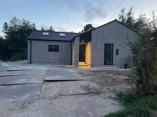 Etablering af carport med skur