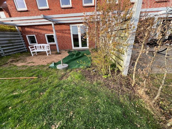 Lægning af fliser til terrasse