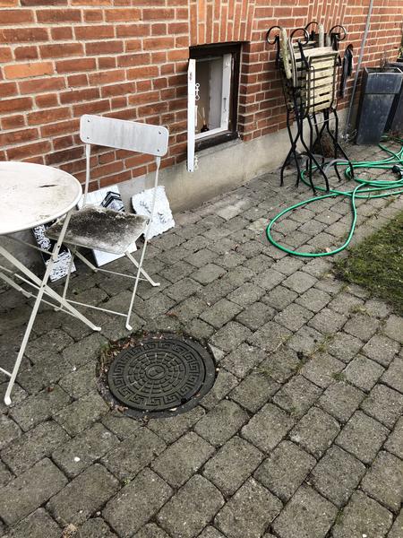 Etablering af højvandslukke i kælder