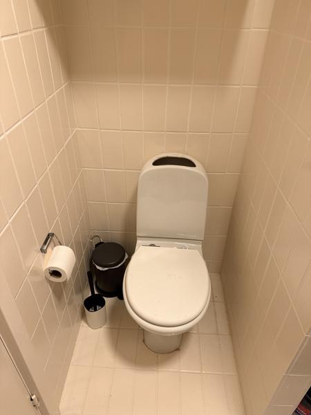 Installation af nyt toilet